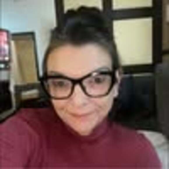 lisalawruszko